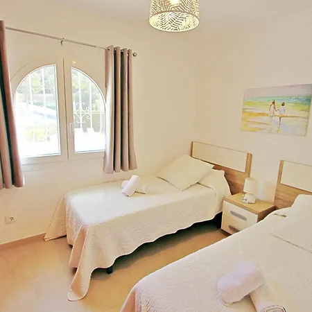 Villa Alldo - Hill Side With Private Pool In *