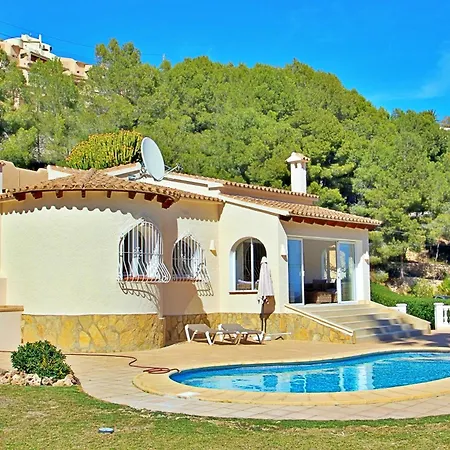 Villa Alldo - Hill Side With Private Pool In *