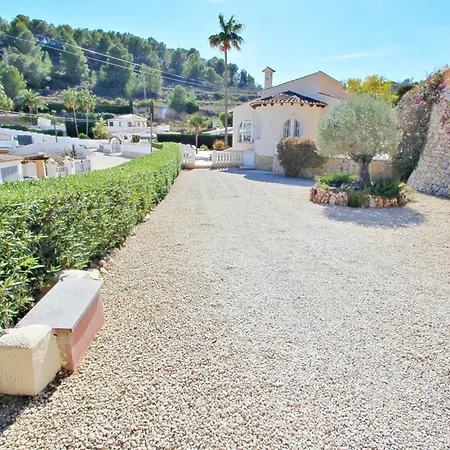 Alldo - Hill Side With Private Pool In