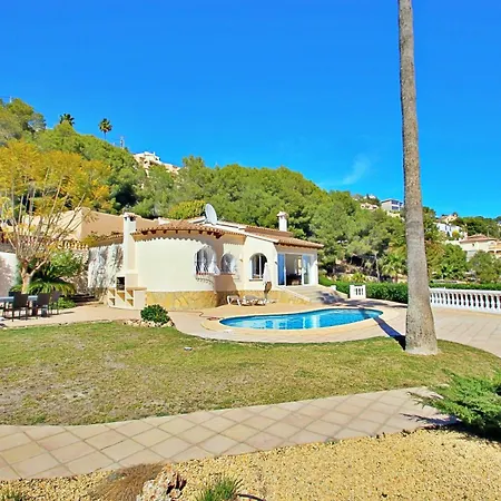 Alldo - Hill Side With Private Pool In