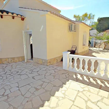 Alldo - Hill Side With Private Pool In