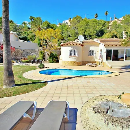 Villa Alldo - Hill Side With Private Pool In